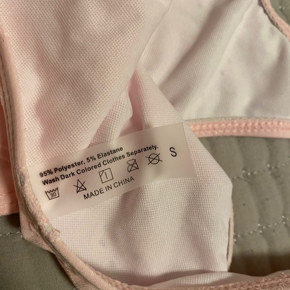 Shein Pink Ruffle Bikini - Picture 3 of 4